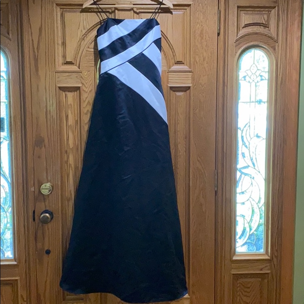 Caché dress black and white, formal
